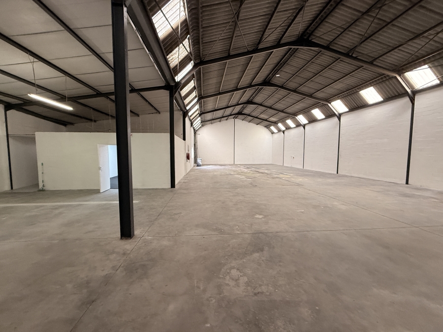 To Let Commercial Property for Rent in Montague Gardens Western Cape
